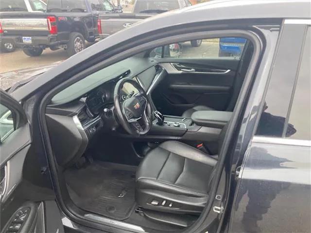 used 2021 Cadillac XT5 car, priced at $31,995