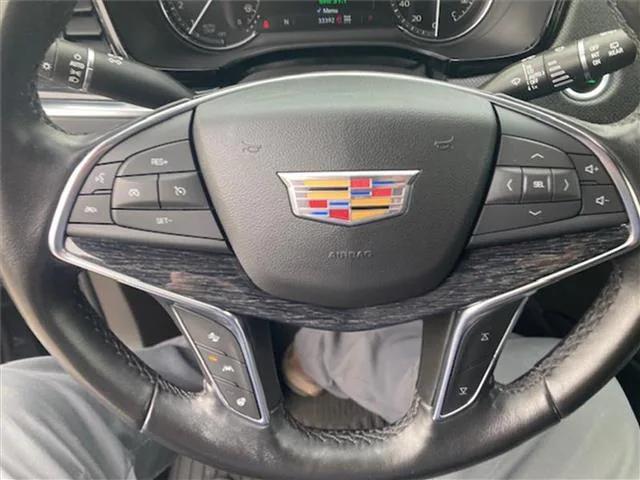 used 2021 Cadillac XT5 car, priced at $31,995