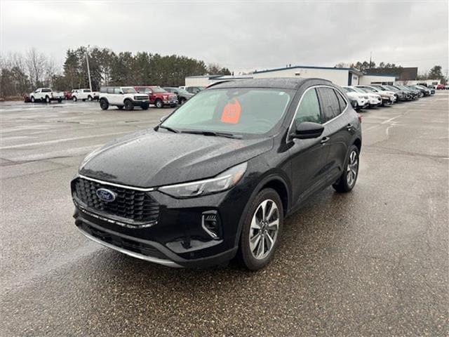 used 2023 Ford Escape car, priced at $30,995