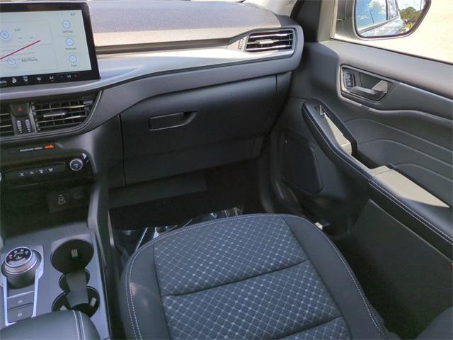 new 2025 Ford Escape car, priced at $31,985