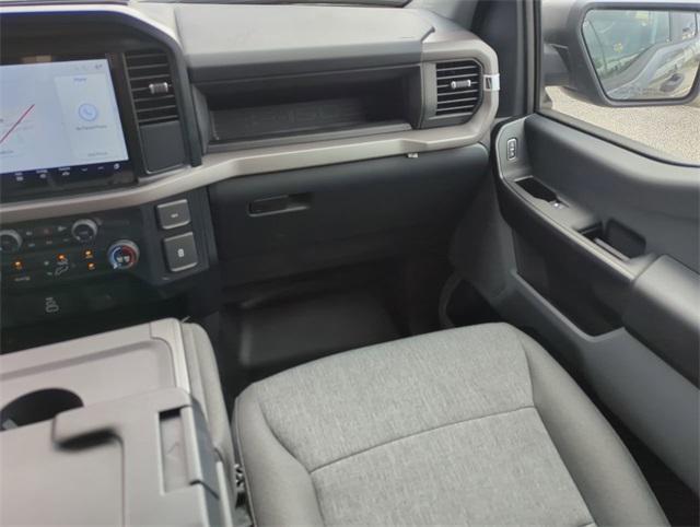 new 2025 Ford F-150 car, priced at $47,655