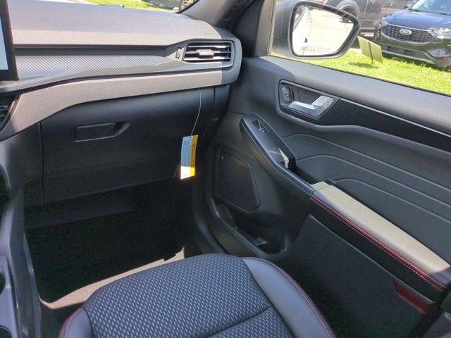 new 2025 Ford Escape car, priced at $33,195