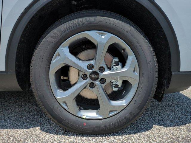 new 2025 Ford Escape car, priced at $33,195
