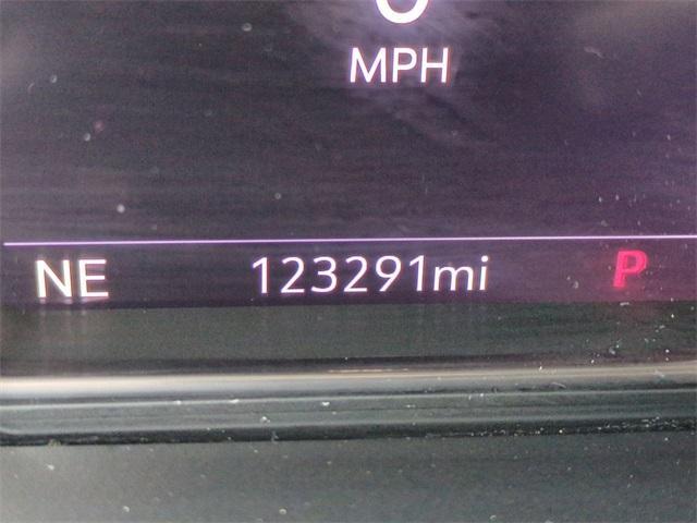 used 2021 GMC Yukon car, priced at $35,449