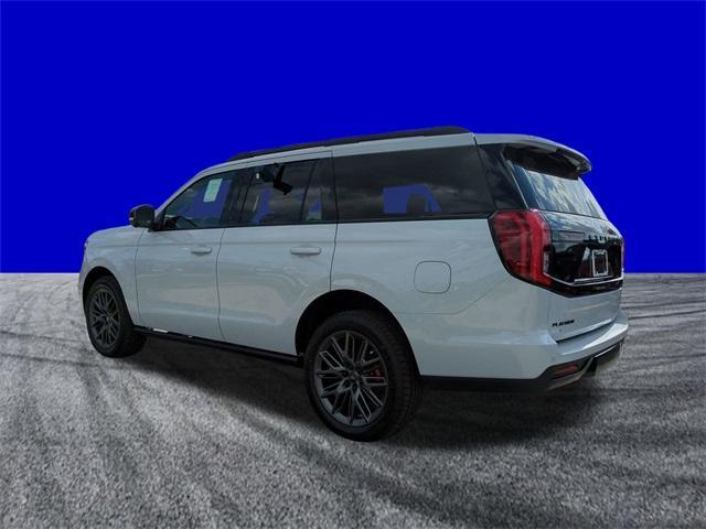 new 2025 Ford Expedition car, priced at $87,230