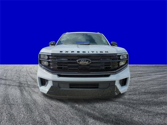 new 2025 Ford Expedition car, priced at $87,230