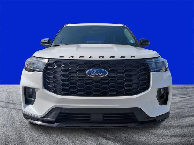 new 2025 Ford Explorer car, priced at $50,640