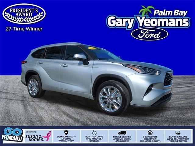 used 2023 Toyota Highlander car, priced at $32,799