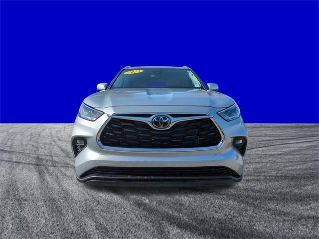 used 2023 Toyota Highlander car, priced at $32,799