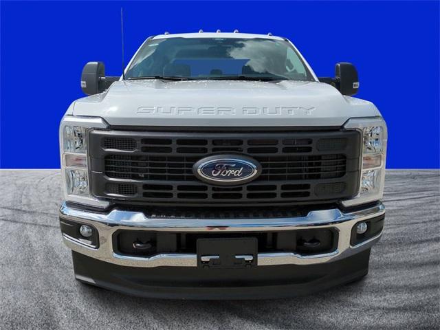 new 2025 Ford F-350 car, priced at $68,960