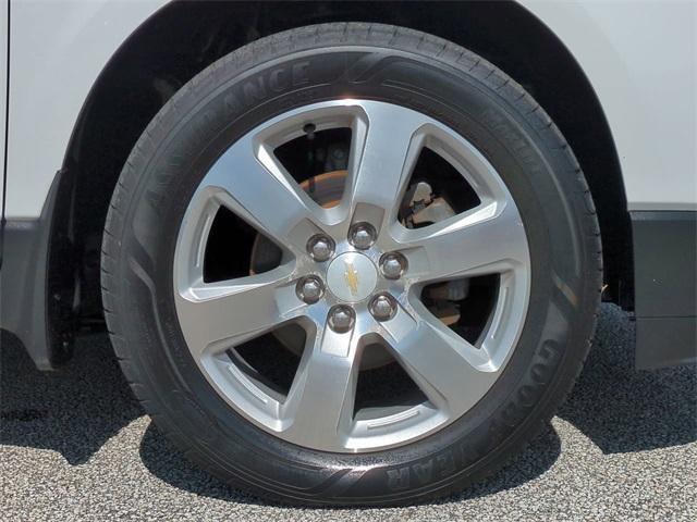 used 2017 Chevrolet Traverse car, priced at $16,799