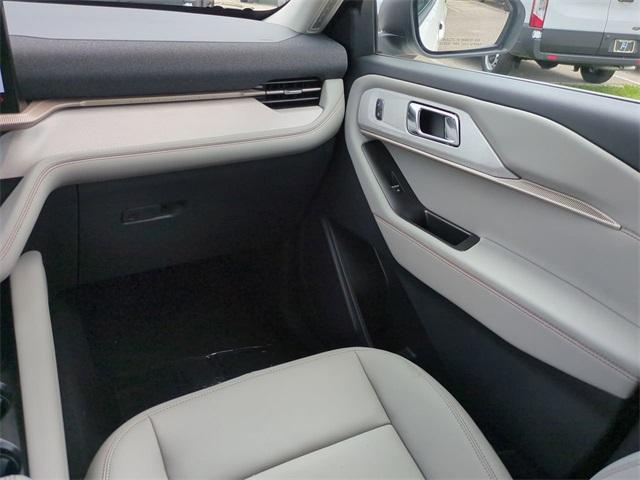 new 2025 Ford Explorer car, priced at $46,460