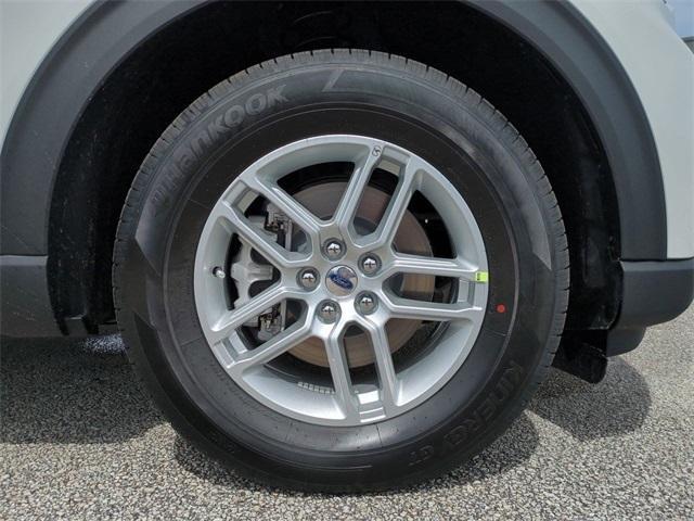 new 2025 Ford Explorer car, priced at $46,915