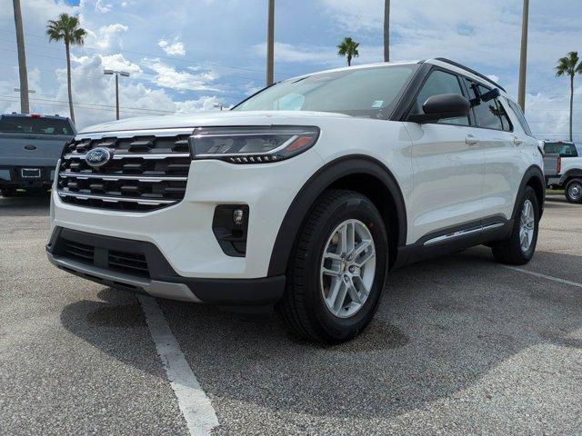 new 2025 Ford Explorer car, priced at $46,915