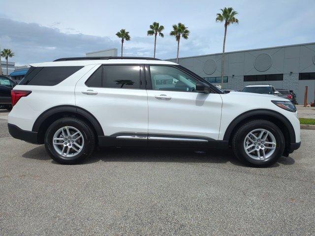 new 2025 Ford Explorer car, priced at $46,915