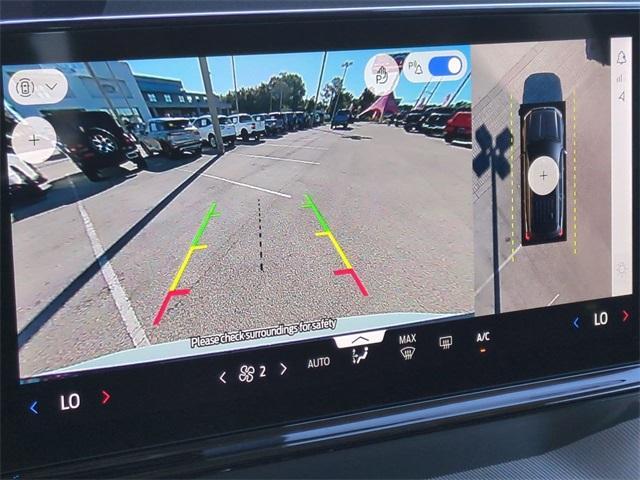 new 2025 Ford Expedition car, priced at $64,995