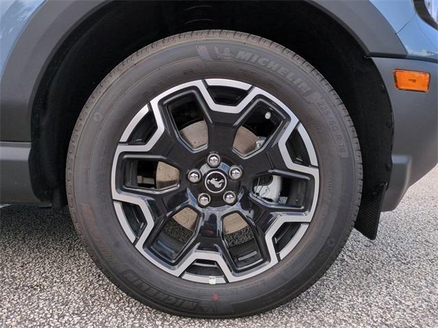 new 2025 Ford Bronco Sport car, priced at $39,680