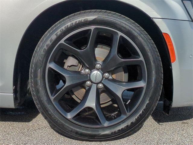 used 2021 Chrysler 300 car, priced at $19,589