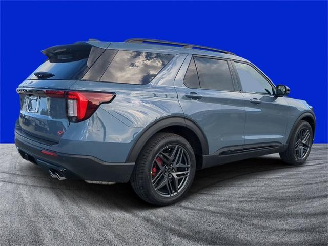 new 2025 Ford Explorer car, priced at $61,660