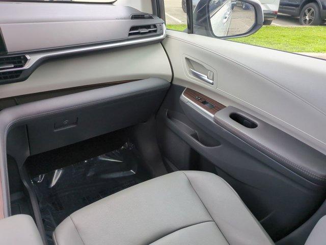 used 2023 Toyota Sienna car, priced at $38,425