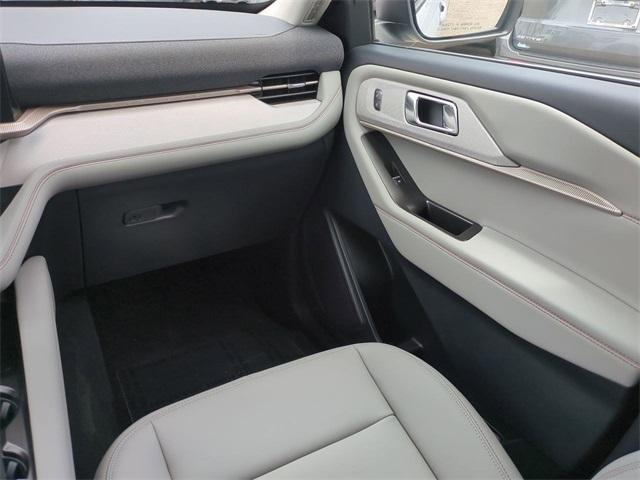 new 2025 Ford Explorer car, priced at $46,120