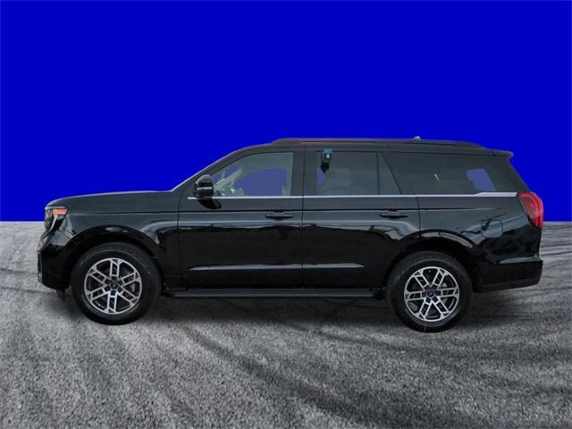 new 2025 Ford Expedition car, priced at $71,730