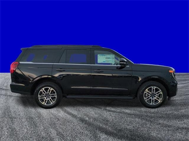 new 2025 Ford Expedition car, priced at $71,730