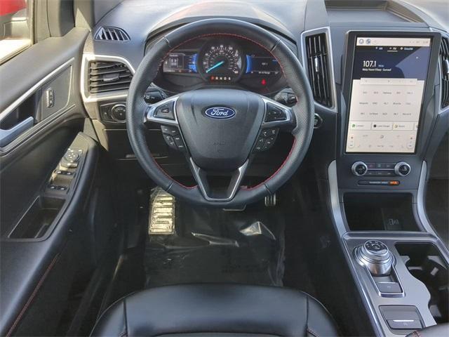 used 2024 Ford Edge car, priced at $34,214