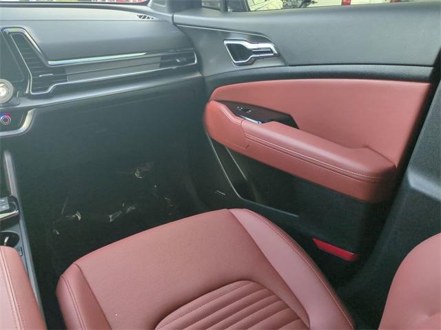 used 2025 Kia Sportage car, priced at $32,680