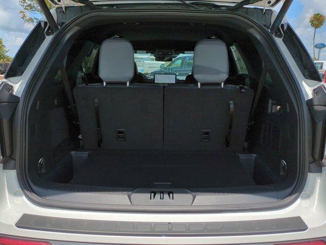 new 2025 Ford Explorer car, priced at $50,195