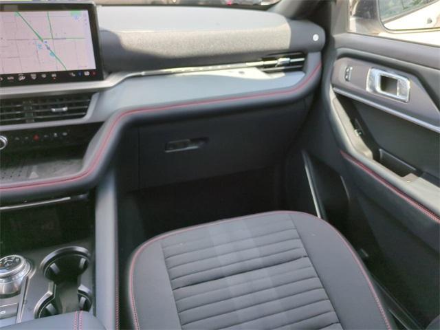 new 2025 Ford Explorer car, priced at $50,195