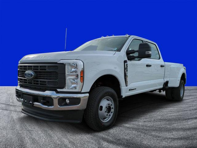 new 2025 Ford F-350 car, priced at $69,570