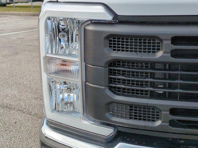 new 2025 Ford F-350 car, priced at $69,570