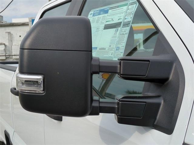 new 2025 Ford F-350 car, priced at $67,155
