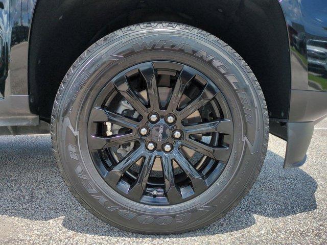 used 2022 GMC Canyon car, priced at $22,351