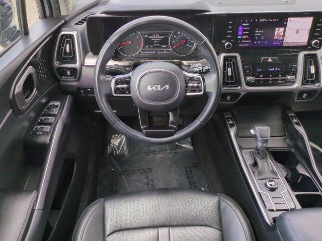 used 2023 Kia Sorento car, priced at $23,379