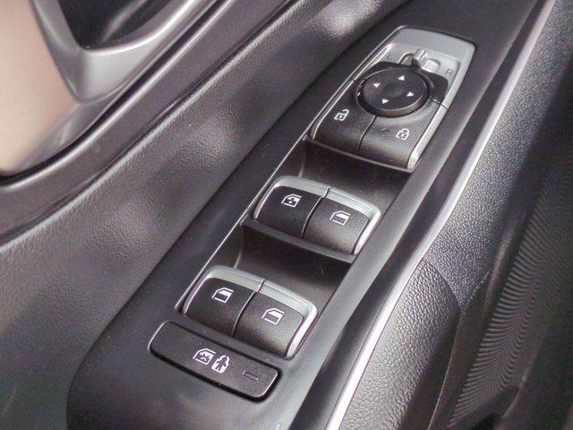 used 2023 Kia Sorento car, priced at $23,379