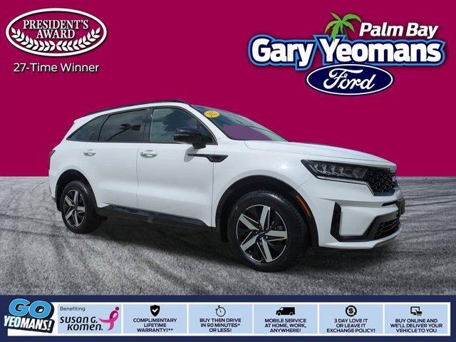 used 2023 Kia Sorento car, priced at $23,379