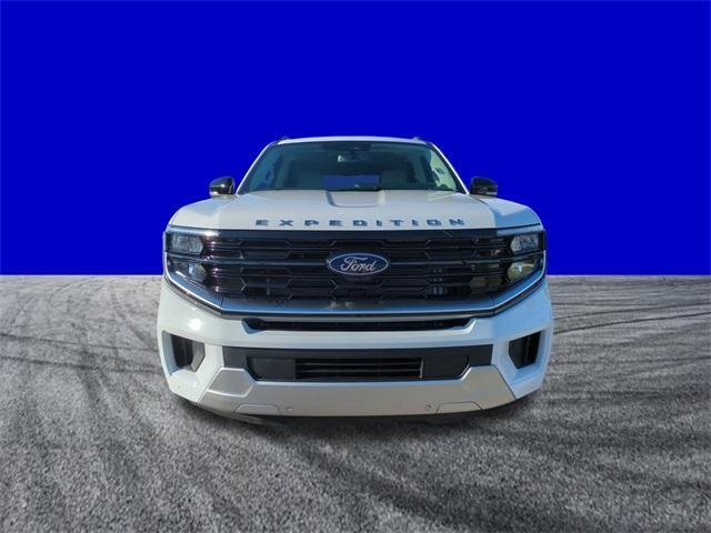 new 2025 Ford Expedition car, priced at $80,255