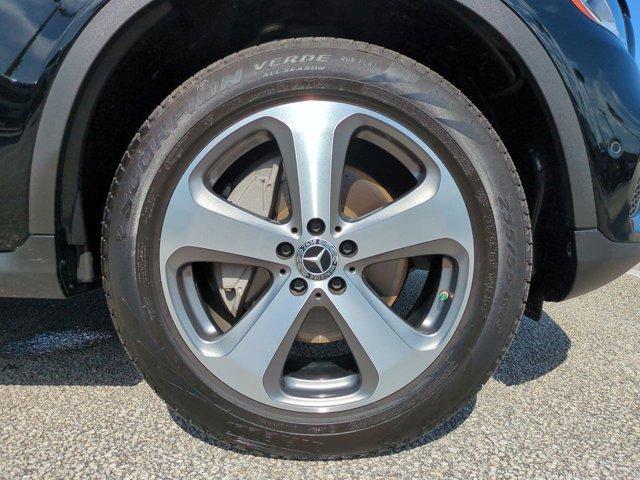 used 2022 Mercedes-Benz GLC 300 car, priced at $23,873