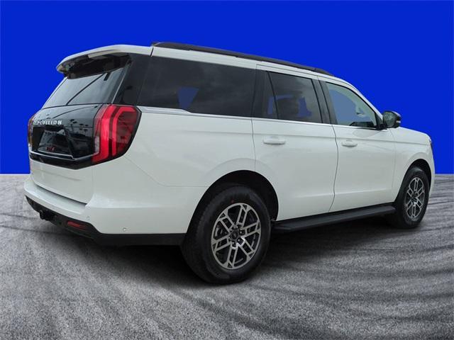 new 2025 Ford Expedition car, priced at $69,405