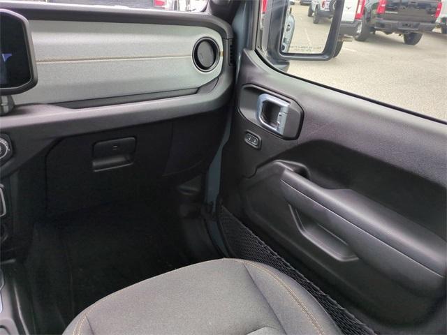 used 2024 Jeep Gladiator car, priced at $37,499
