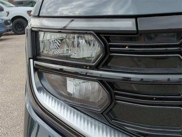 new 2025 Ford Expedition car, priced at $79,730