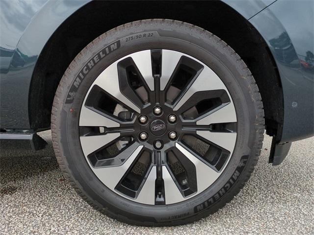 new 2025 Ford Expedition car, priced at $79,730