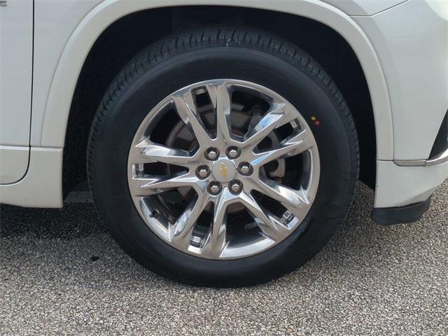 used 2019 Chevrolet Traverse car, priced at $25,594