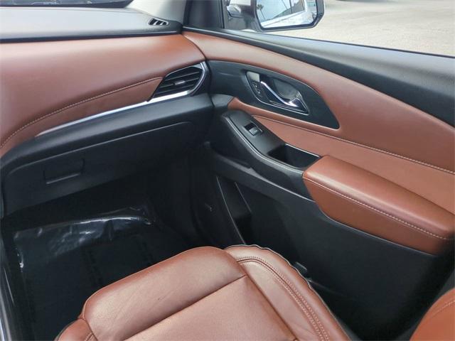 used 2019 Chevrolet Traverse car, priced at $25,594