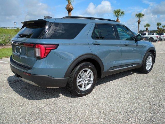 new 2025 Ford Explorer car, priced at $46,615