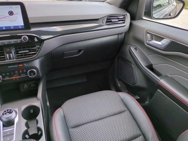 new 2025 Ford Escape car, priced at $33,985
