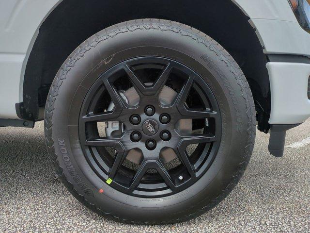 new 2025 Ford F-150 car, priced at $55,000