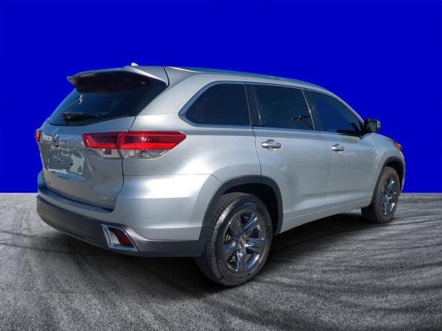 used 2017 Toyota Highlander car, priced at $27,278